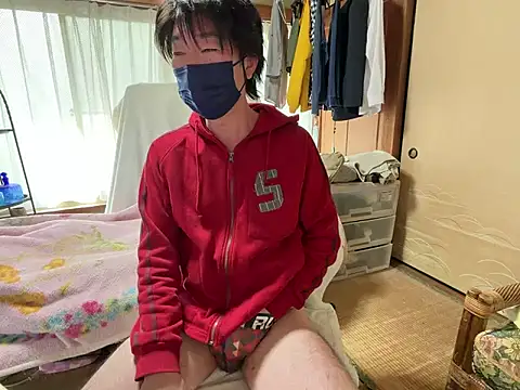 Snapshot of Hirokazu_12 chatting on March 22, 2:48 am Hirokazu 12 online show from March 22, 2:48 am