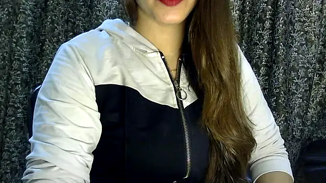 Snapshot of Exotic_tanvi chatting on May 17, 5:16 am Exotic tanvi online show from May 17, 5:16 am