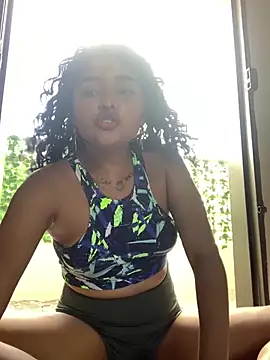 ladulcemary  online show from April 15, 7:32 pm