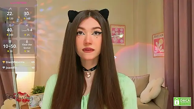 Snapshot of oliviaah_ chatting on February 7, 2:54 pm oliviaah online show from February 7, 2:54 pm