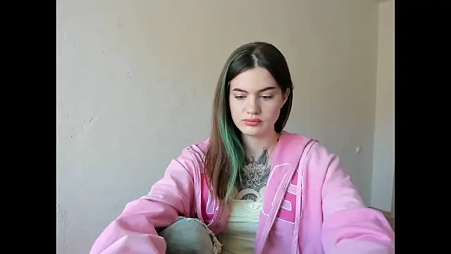 NikkieKitty online show from March 29, 10:48 am