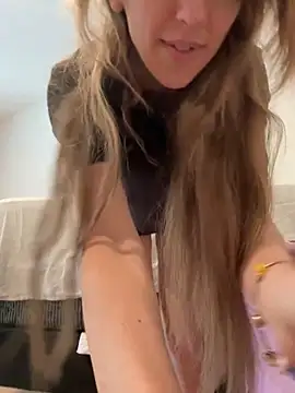 CelestialRuby online show from October 18, 2:51 pm