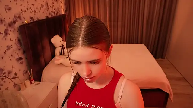 ChloeSpark online show from May 22, 8:03 pm