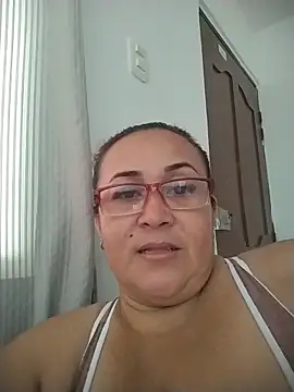 Nini Love  online show from April 5, 2:14 pm