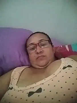 Nini Love  online show from April 13, 12:43 pm