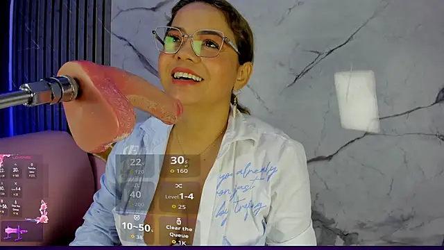 Snapshot of shayra_boobs2 chatting on June 30, 10:27 am shayra boobs2 online show from June 30, 10:27 am