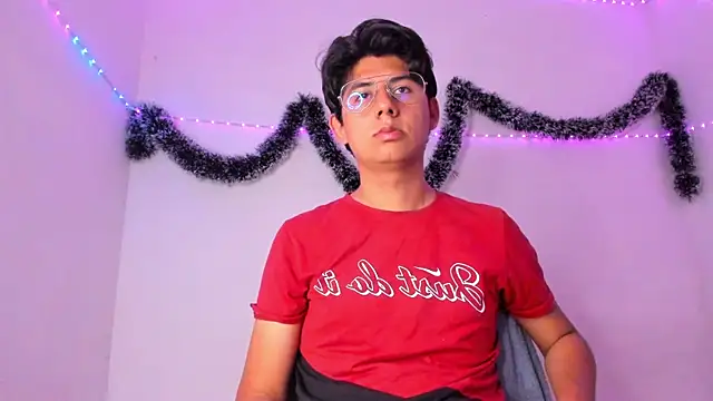 king Eric30 online show from January 12, 9:20 pm