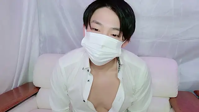 Snapshot of -kou-- chatting on March 2, 12:12 pm -kou-- online show from March 2, 12:12 pm