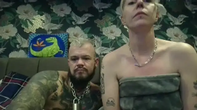 Snapshot of trans_man_and_his_dom chatting on February 2, 7:45 pm trans man and his dom online show from February 2, 7:45 pm