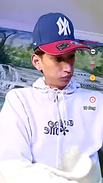 Snapshot of Disey888 chatting on June 30, 2:45 am Disey888 online show from June 30, 2:45 am