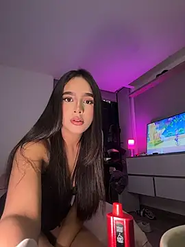 BelaXMeganOfficial online show from December 16, 1:32 am