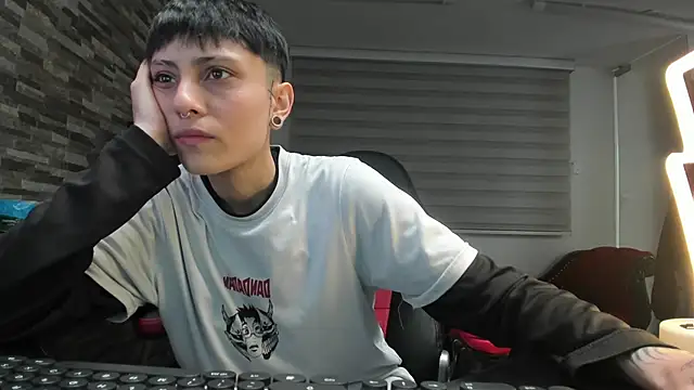 BelaXMeganOfficial online show from June 12, 2:49 pm