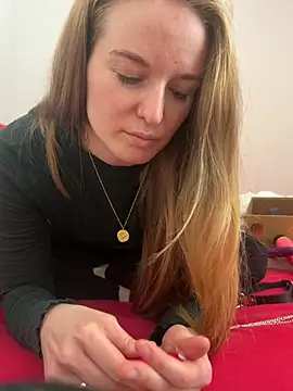 Annas G online show from January 11, 10:20 am