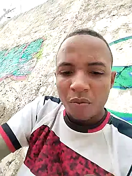 Snapshot of Andreskelly chatting on February 10, 6:34 pm Andreskelly online show from February 10, 6:34 pm