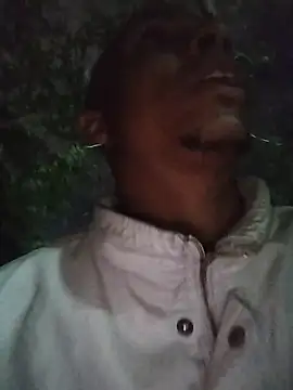 Snapshot of Andreskelly chatting on March 4, 1:00 am Andreskelly online show from March 4, 1:00 am