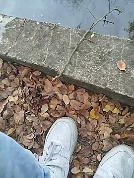 Snapshot of Andreskelly chatting on March 8, 3:05 pm Andreskelly online show from March 8, 3:05 pm