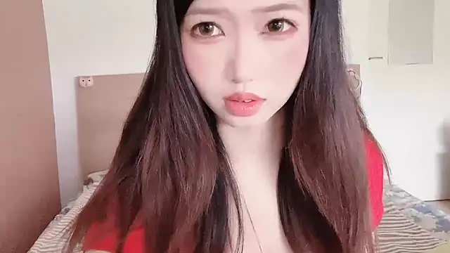 Snapshot of cici-r0 chatting on March 2, 4:03 pm cici-r0 online show from March 2, 4:03 pm