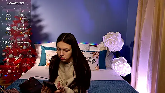 Snapshot of MaxinCarroll chatting on January 14, 6:30 am MaxinCarroll online show from January 14, 6:30 am