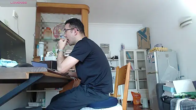 jjjjay123 online show from December 16, 5:45 am