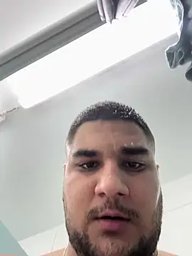 Snapshot of csoki18 chatting on March 13, 10:38 pm csoki18 online show from March 13, 10:38 pm