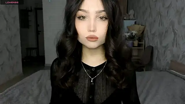 Snapshot of Qwami_Amie chatting on May 25, 7:47 am Qwami Amie online show from May 25, 7:47 am