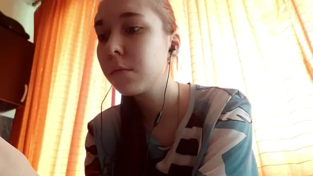 Snapshot of Annette_meow1 chatting on February 5, 11:15 am Annette meow1 online show from February 5, 11:15 am