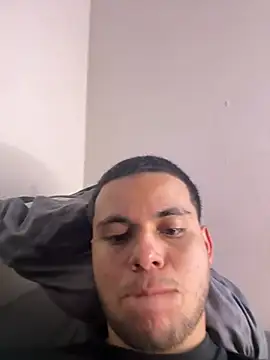 Snapshot of Liam_Mateo chatting on February 11, 10:59 pm Liam Mateo online show from February 11, 10:59 pm