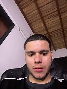 Snapshot of Liam_Mateo chatting on February 13, 12:28 am Liam Mateo online show from February 13, 12:28 am