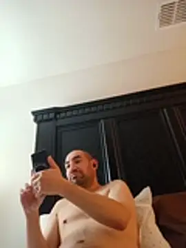 Brandon Lee83xh online show from February 7, 7:56 am