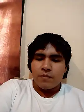 Snapshot of Thomy2937 chatting on January 13, 8:25 pm Thomy2937 online show from January 13, 8:25 pm