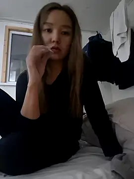 SherrylShaw online show from December 14, 4:01 pm