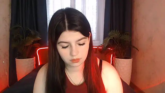 KisaModel online show from March 23, 8:40 am