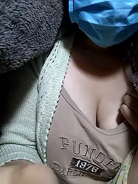 Snapshot of neko-nancy chatting on December 16, 10:26 pm neko-nancy online show from December 16, 10:26 pm