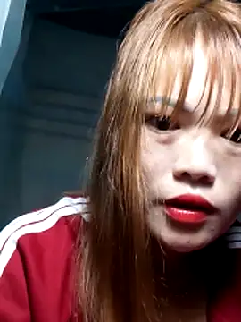 yana-zz online show from March 18, 12:30 pm