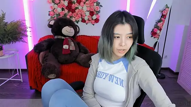 SirenMystiq online show from May 20, 7:09 pm
