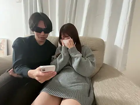 Snapshot of Gokujyo-Namanaka chatting on April 27, 1:20 pm Gokujyo-Namanaka online show from April 27, 1:20 pm