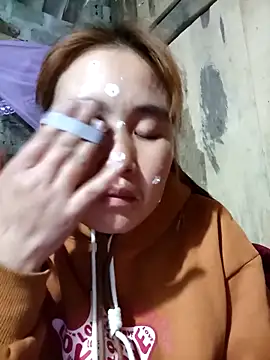 -myaa- online show from February 3, 1:04 am