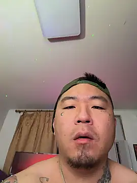 Snapshot of filthyuno chatting on December 18, 12:11 pm filthyuno online show from December 18, 12:11 pm