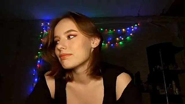 Snapshot of deep_eyes chatting on December 17, 4:02 pm deep eyes online show from December 17, 4:02 pm