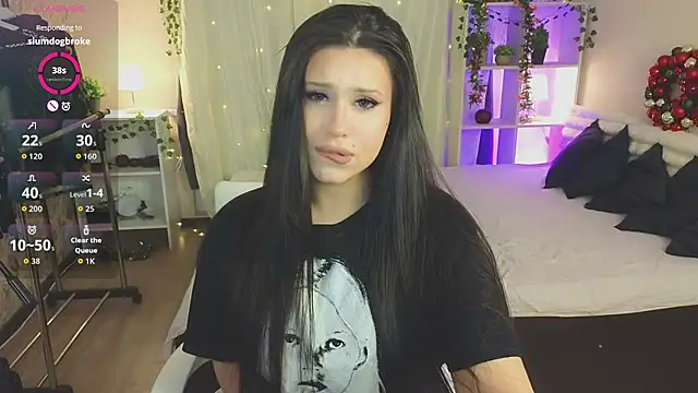 Snapshot of Nicole_Pars chatting on January 11, 6:02 pm Nicole Pars online show from January 11, 6:02 pm