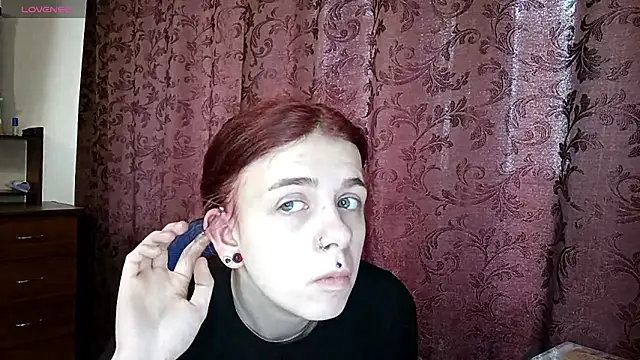 IleanaPishko online show from February 12, 9:59 am