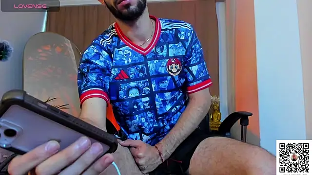  YOURHERO online show from April 1, 11:22 am