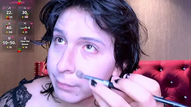 Shelly bat online show from April 11, 10:36 pm