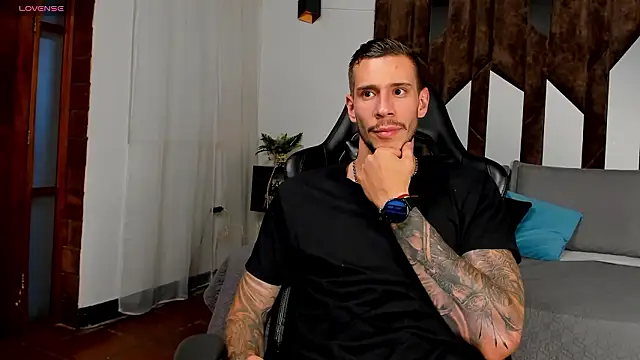 J king   online show from March 25, 11:00 pm