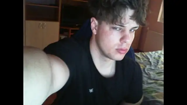 GymGuy0505 online show from March 17, 2:31 pm