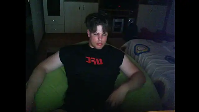 GymGuy0505 online show from May 30, 10:18 pm