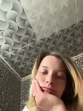 Barbika19 online show from April 15, 1:18 pm