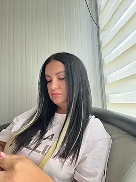 MeganBlueq online show from August 3, 11:48 am