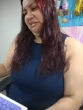 Snapshot of sharon_G chatting on June 23, 9:07 am sharon G online show from June 23, 9:07 am