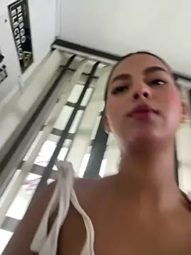 Valeria-escobar online show from April 13, 1:38 pm